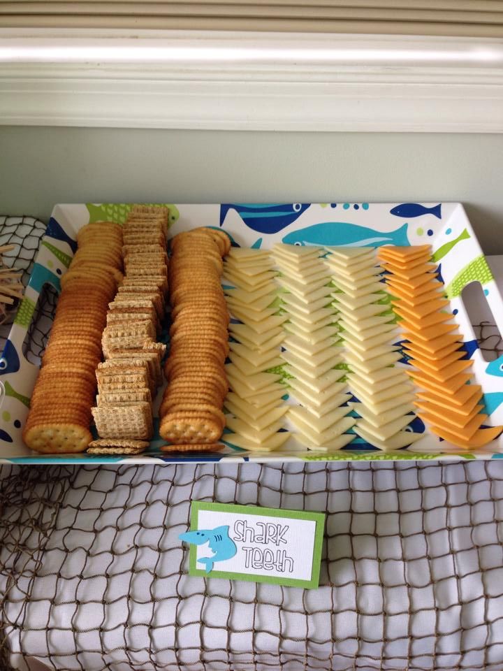 several different types of crackers are on display