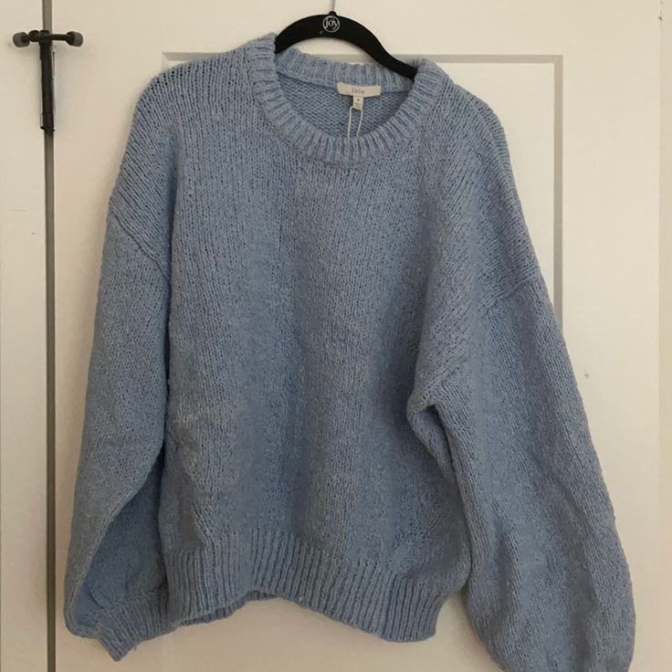 Joie Blus Sweater Size M Classic 90s Style, Thriftmas Ideas, Nick Core, Blue Crochet Sweater, Sweaters Aesthetic, Norwegian Fashion, Cropped Wool Sweater, Cake Outfit, Bday Wishlist