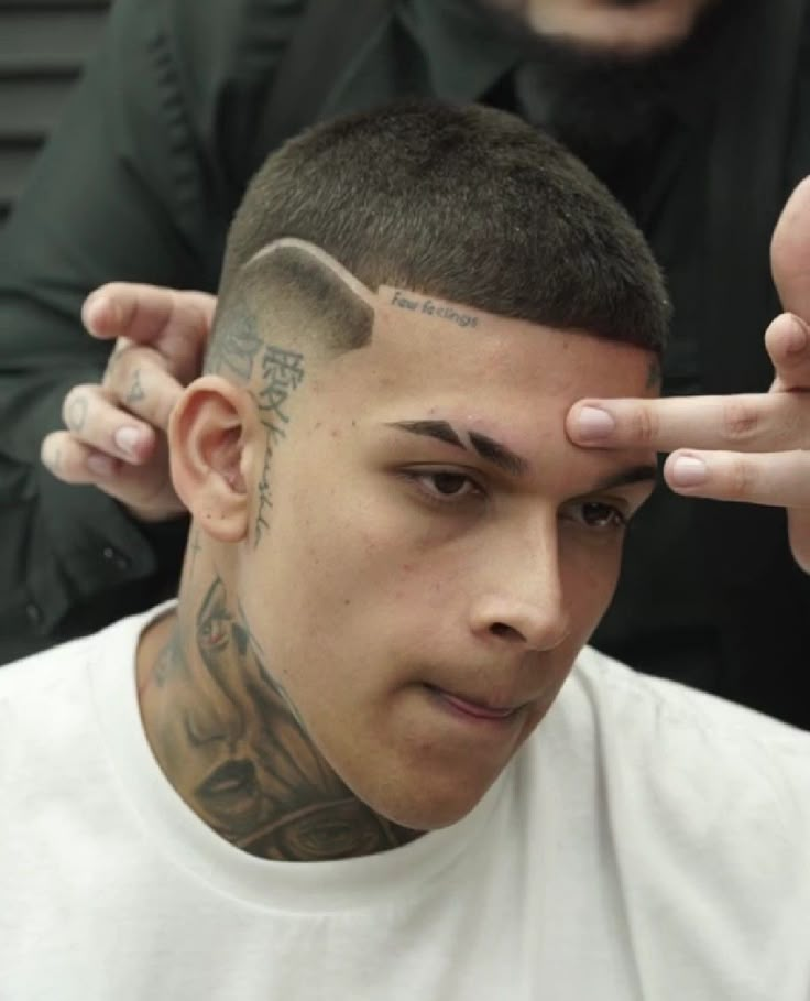 Hair Tattoo Designs, Crew Cut Hair, Buzz Cut For Men, Very Short Hair Men, Scalp Tattoo, Young Men Haircuts, Buzz Cut Hairstyles, Gents Hair Style, Hair Tattoo