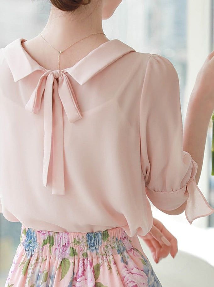 ❤Chiffon Sweet Blouse❤ Shifon Blouse, Feminine Shirts, Office Top, Chiffon Shirt Blouse, Boat Neck Top, High Neck Blouse, Trendy Dress Outfits, Satin Blouses, Cute Blouses