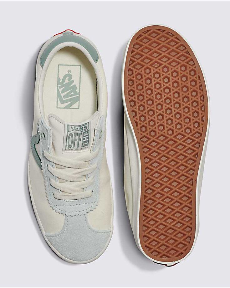 Vans Sport Low, Vans Shoes Outfit, Vans Tennis Shoes, Platform Vans, Vans Store, White Vans, Heritage Fashion, Vans Old Skool, Court Shoes