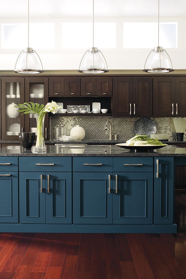 Dark Blue Kitchen Cabinets: A Bold Statement For Your Home