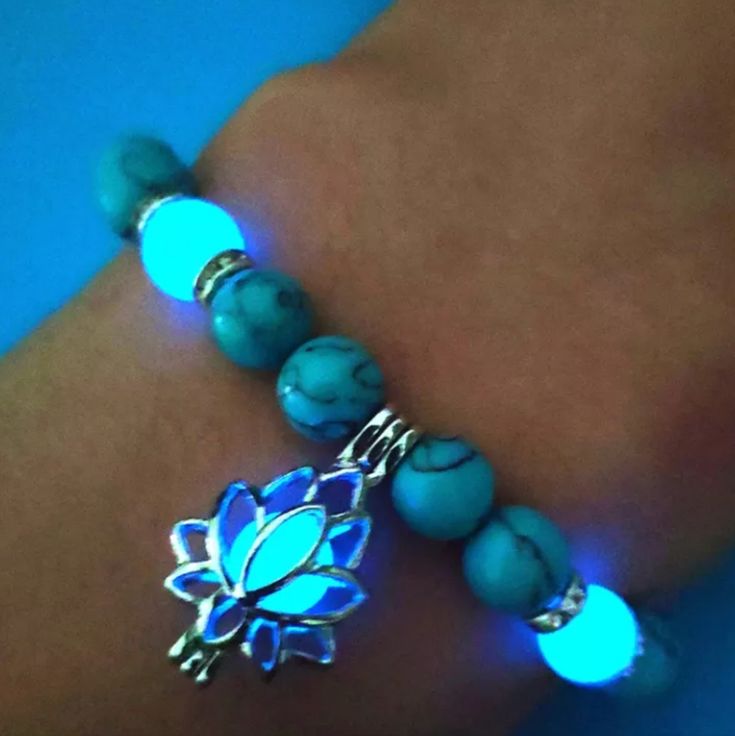 Glow In The Dark Yoga Bracelet With Stones . Can Be Used For Reiki Also And Please Ensure You Expose The Bracelet To Light /Sun/Flashlight To Charge The Beads So That They Glow ! Turquoise Beads .. Dark Bracelet, Lotus Bracelet, Dark Jewelry, Lotus Pendant, Turquoise Bead Bracelet, Energy Bracelets, Yoga Bracelet, Natural Stone Bracelets, Mens Beaded Bracelets