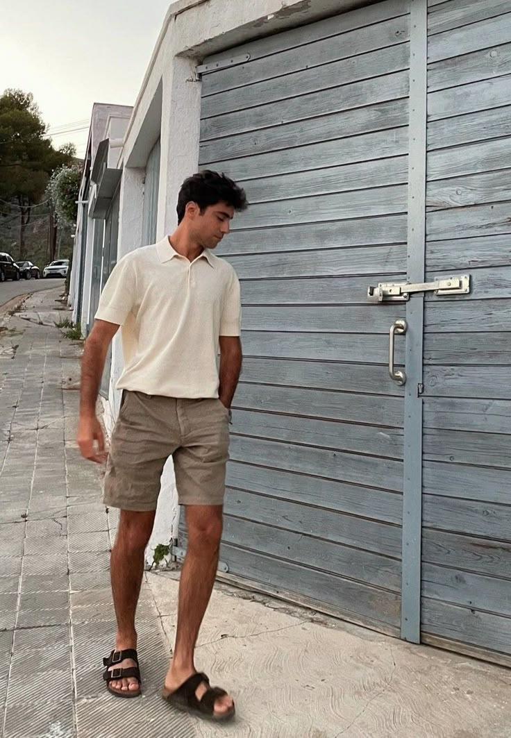 Mens Birks Outfit, Men’s Summer Outfits Birkenstocks, Men’s Birkenstock Outfits, Berkinstock Mens Outfit, Men With Birkenstocks, Men’s Birkenstock Arizona Outfit, Men Berkinstocks Outfit, Birkenstock Man Outfit, Birkenstock Sandals Men Outfit