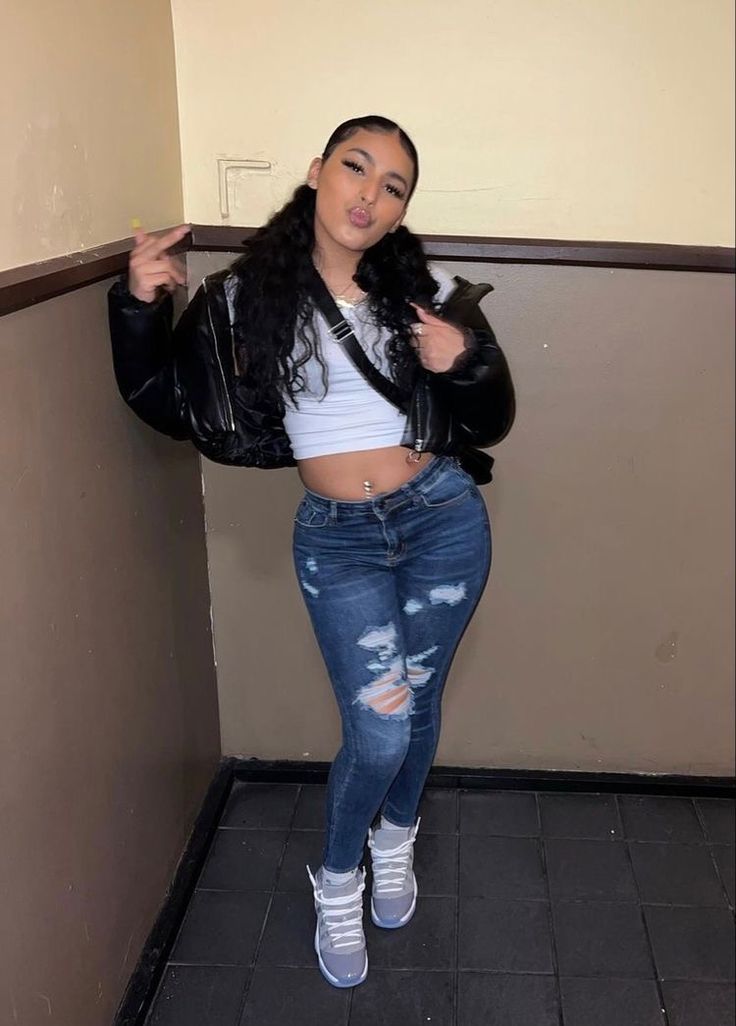 Jordan 11 Outfit Women Baddie, Air Jordan 11 Outfit Woman, Outfits Con Jordan Mujer, Air Jordan 11 Outfit, Burberry Swimsuit, Chav Outfits, Jordan 11 Outfit, Jordan 11 Outfit Women, Teen Outfits