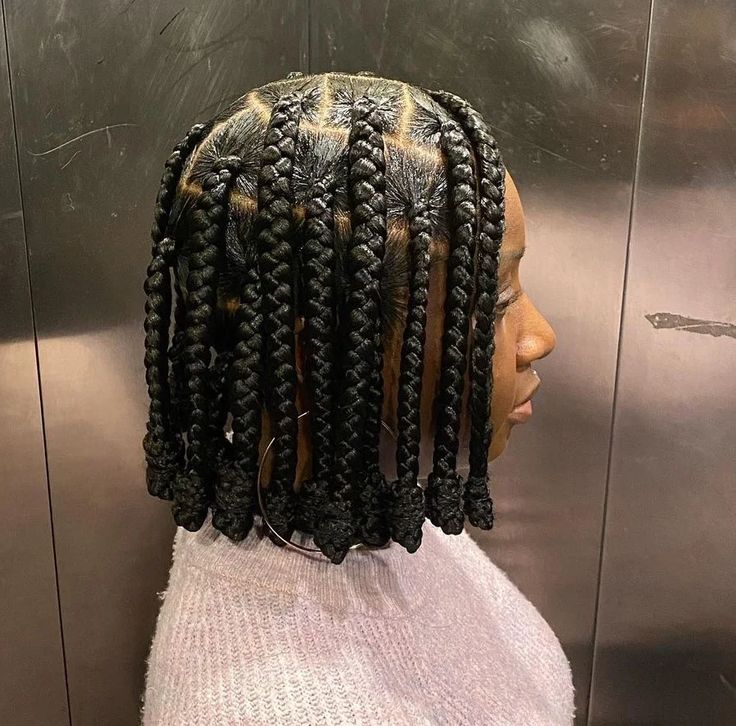 41 Large Knotless Braids Styles To Try for That Chic Look Large Knotless Braids, Large Knotless, Jumbo Knotless, Knotless Braid, Cabello Afro Natural, Gorgeous Braids, Short Box Braids Hairstyles, Braids Ideas, Big Braids