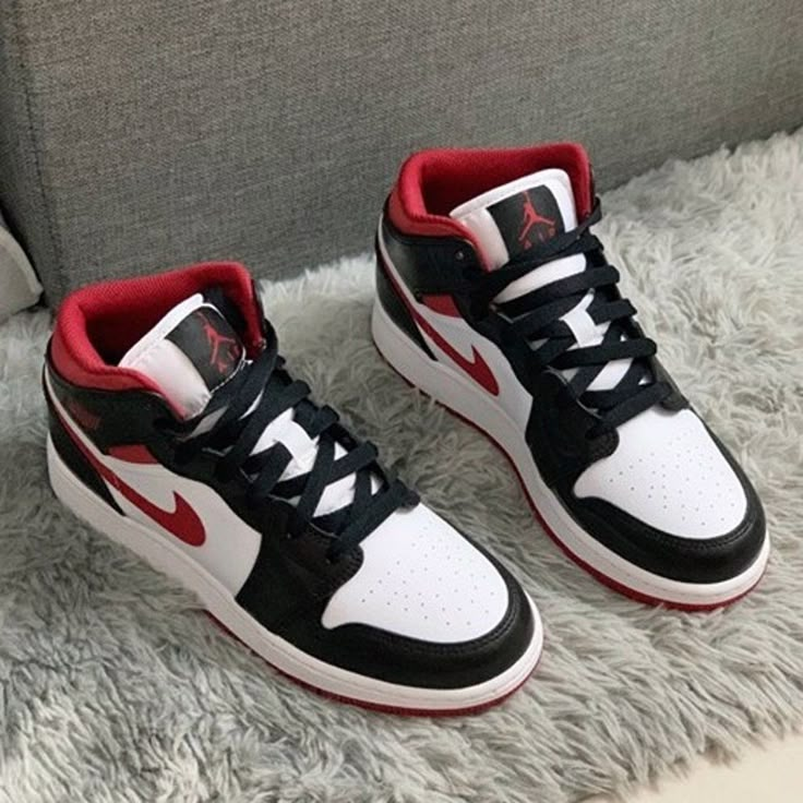 This Pair Is Brand New With Box! Shipped Within 2-3 Working Days After Purchase Women's Size Shoes If You Have Any Questions About Sizing, Please Feel Free To Message Me! Air Jordan 1 Red And Black Shiny, Jordan 1 Mid All Star, Jordan 1 Sneakers Women, Luxury Red Air Jordan 4 Sporty Style, Jordan Middle School, Luxury Red Sporty Air Jordan 4, Low Top Retro Jordans, Red High Air Jordans, Womens Jordans Black