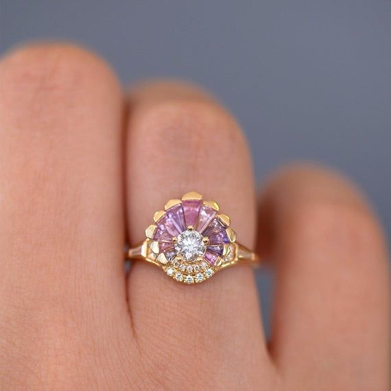 Deco Engagement Ring with Purple and Lilac Sapphires Veragio Engagement Rings, Romantic Wedding Rings, Big Wedding Rings, Square Engagement Rings, The Bling Ring, Ringe Gold, Engagement Ring Diamond Cut, Stunning Engagement Ring, Deco Engagement Ring