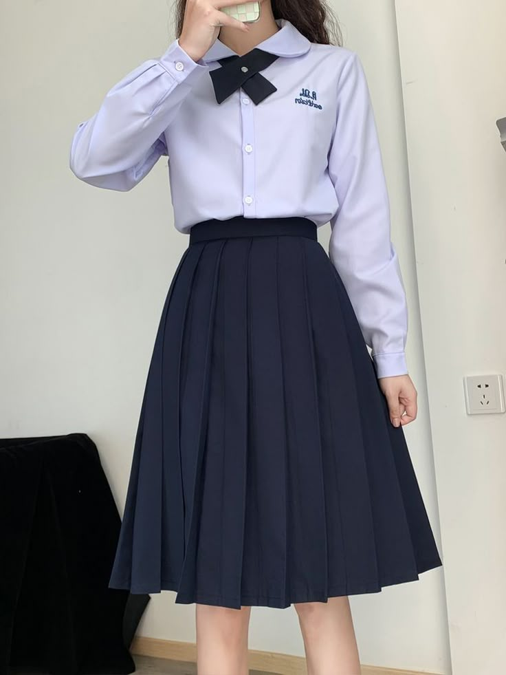 White Uniform School, Thai School Uniform, School Uniform Ideas, School Uniform Fashion, School Uniform Outfits, Uniform Dress, Kawaii Fashion Outfits, School Dresses, Uniform Fashion