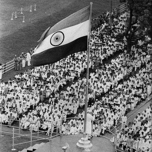 Rare Photos Of India's First Independence Day August 15, 1947 Indian Freedom Fighters, Independence Day Special, 15 August Independence Day, Jawaharlal Nehru, Indian Independence, Republic Day India, Indian Independence Day, Independence Day India, Independance Day