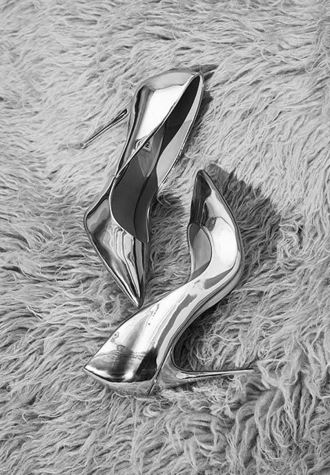 Silver Shoes Outfit High Heels, Luxury Elegant Silver Heels, Luxury Fitted Silver Heels, Silver Heels Aesthetic, Chic Silver Pointed Toe Heels, Glamorous Silver Pointed Toe Heels, Luxury Silver-studded Pointed Toe Heels, Shoes For Wedding, High Heels For Women