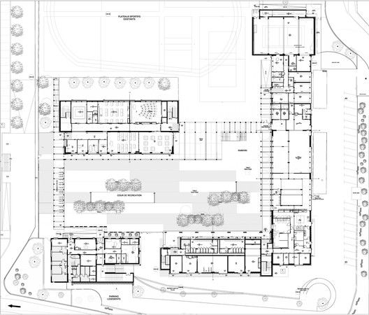 the floor plan for an office building with multiple floors and several rooms, including two large windows