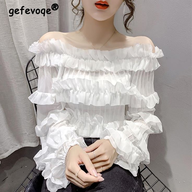 Girls Spring Fashion, Women Ruffle Blouse, Ladies Chiffon Shirts, Women Chiffon Blouse, Straight Clothes, Frill Tops, Ruffle Shirt, Chiffon Ruffle, Loose Outfit