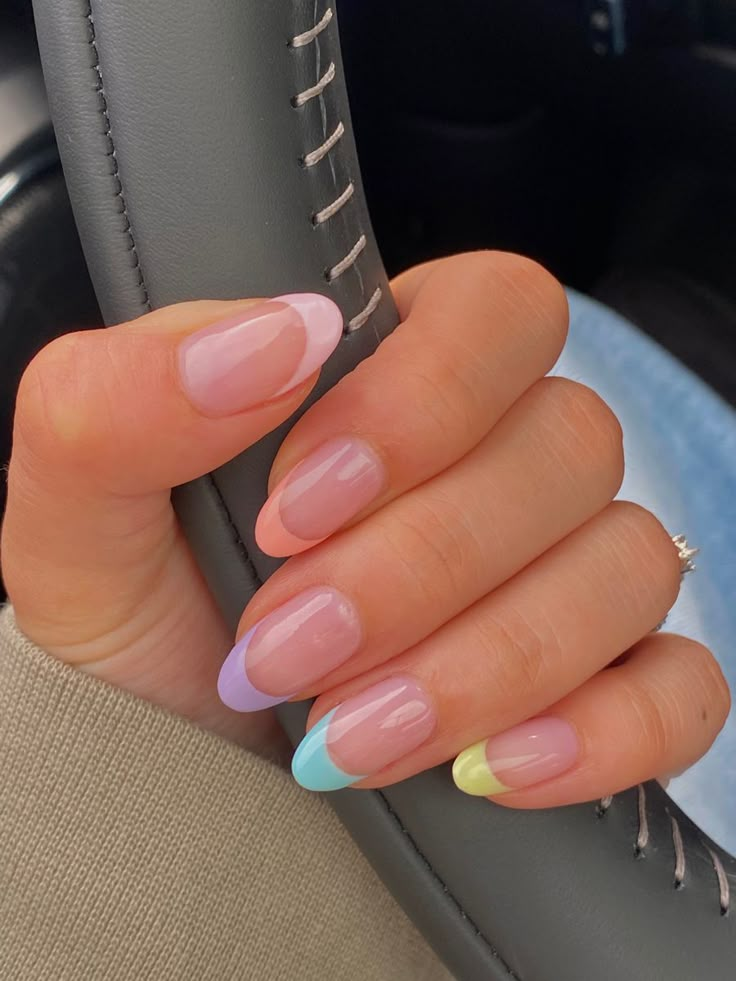 May Nail Designs: Elevate Your Summer Beauty Routine Gel Nails French, Simple Gel Nails, French Tip Acrylic Nails, Casual Nails, Cute Gel Nails, Summer Acrylic Nails, Easter Nails, Short Acrylic Nails Designs, Pastel Nails