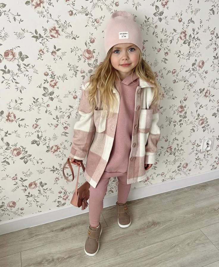 Country Fall Outfits, Madonna Vogue, Girls Winter Outfits, Style Parisienne, Girls Fall Outfits, Toddler Girl Style, Open The Door, Kids Fashion Girl