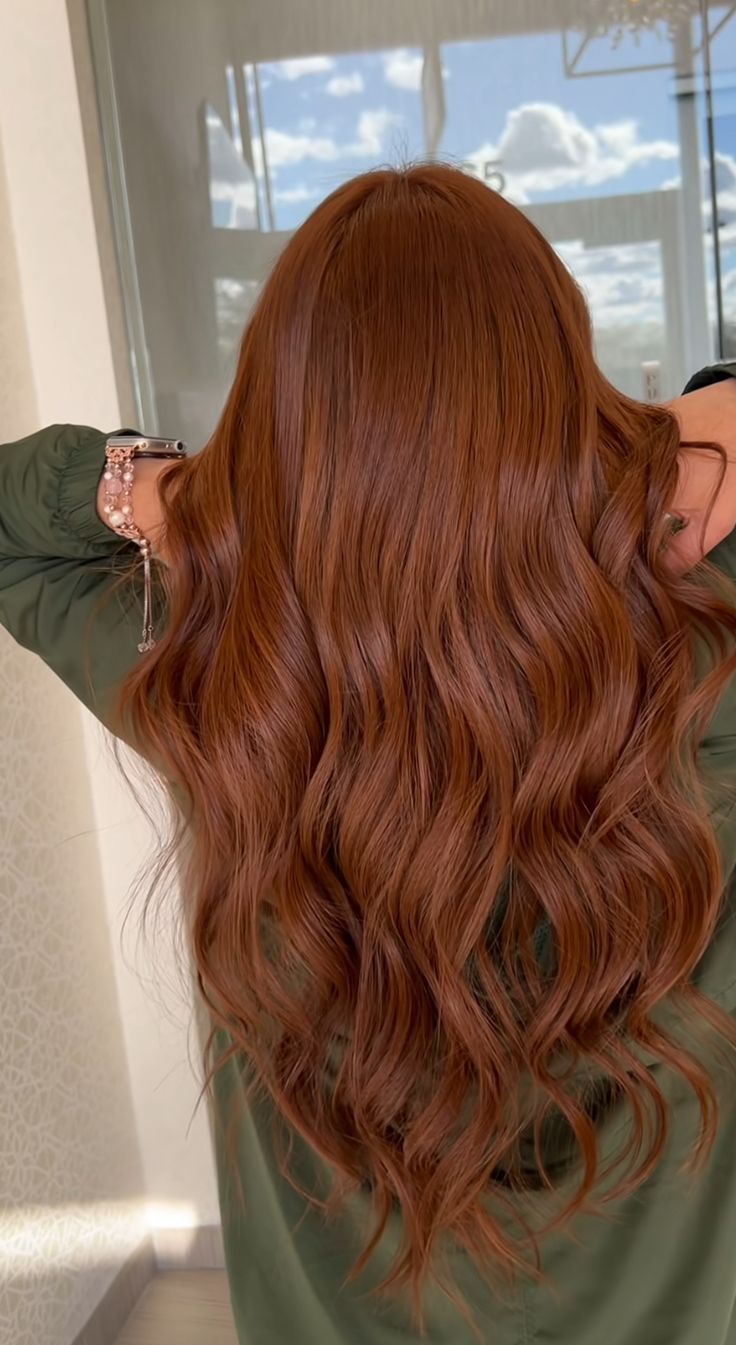 Natural Red Color Hair, Hair Color Copper Highlights, Biscoff Hair Colour, Penny Color Hair, Annabelle Joy Hooper Hair, Curtain Bangs Long Hair Redhead, Types Of Copper Hair, Copper With Shadow Root, Ginger Hair With Brown Roots