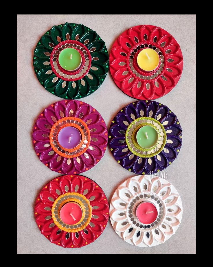 Lippan Art Diya Rangoli Lippan Art Diya Holders, Lippan Art Diya Decoration, Lippan Art For Diwali Decor, Diy Diwali Diya Painting, Tealight Candle Holders Lippan Art, Lippan Art Design Drawing, Lippan Art Diya Stand, Lippan Art Tea Light Holder, Lippan Art Toran