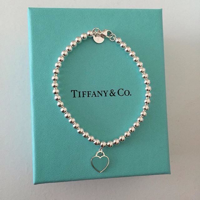 Tifanny Co Bracelet, Tiffany And Co Aesthetic, Tiffany And Co Bracelet, Tiffany And Co Jewelry, Tiffany Bracelets, Return To Tiffany, Tiffany Jewelry, Jewelry Accessories Ideas, Heart Tag