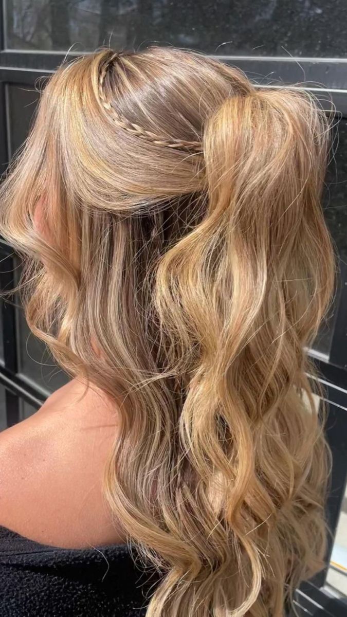 Fancy Date Hairstyles, Recruitment Hairstyles, Hair Styles Bow, Hear Stile, Cute Church Hairstyles, Hair Styles Blonde, Gala Hair, Cute Wedding Hairstyles, Graduation Hair