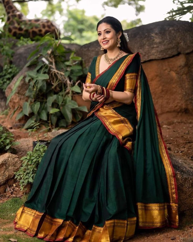 South Indian Lehnga Dress, South Indian Saree Lehenga, Lehenga Designs South Indian, South Indian Poses In Saree, South Indian Ghagra Choli, South Indian Fashion Saree, South Indian Outfits For Women, Simple South Indian Saree Look, Thavani Styles