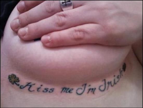 a woman's stomach with the words it is me i'm irish written on it