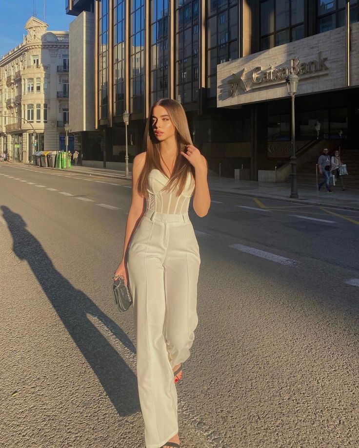 Oral Dress Style, Long Ponytail Outfit, Casual Day Dress Outfit, Valentines Day Outfits For Women Dresses Date Night, Fresh Outfits For Women, Vestido Blanco Aesthetic, Outfits Simples, Outfit Formal Mujer Juvenil, Outfit Elegante