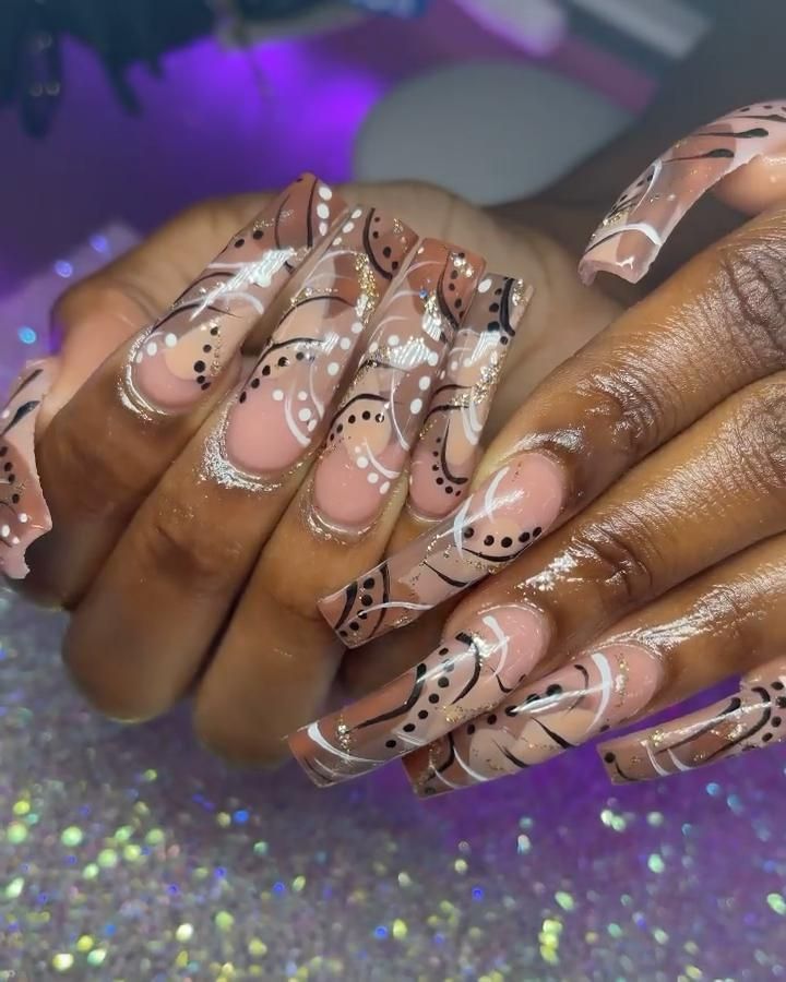 Poppin Nails, 90s Nails, Micro Braids Hairstyles, Multicolored Nails, Spring Designs, Curved Nails, Punk Nails, Drip Nails, Ombre Acrylic Nails