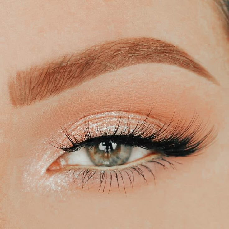 Simple Prom Eyeshadow, Fall Makeup Looks For Blue Eyes Natural, Simple Makeup Ideas For Prom, Makeup To Match Orange Dress, Light Homecoming Makeup, Soft Prom Makeup Blue Eyes, Simple Makeup Looks For Homecoming, Country Makeup Ideas Simple, Hoco Makeup Ideas For Green Eyes