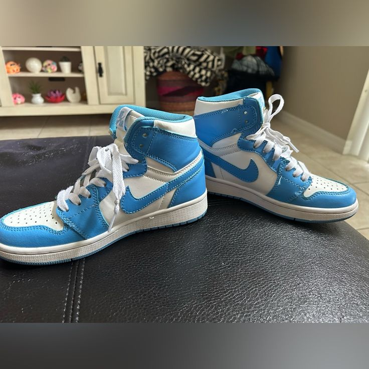 Used, But In Good Condition. A Few Pulls In The Stitching, But No Other Problems, They Look Great! Air Jordan 1 Retro High Og, Air Jordan 1 Retro High, Air Jordan 1 Retro, Jordan 1 Retro High, Jordan 1 Retro, Shoes Nike, Air Jordan 1, Jordan 1, Womens Shoes Sneakers