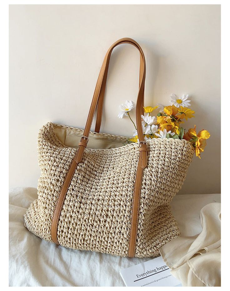 Casual Beige Natural Fiber Bag, Casual Beige Bag In Natural Fiber, Casual Beige Bag Made Of Natural Fiber, Casual Beige Bags Made Of Natural Fiber, Beige Braided Tote Bag, Trendy Beige Woven Beach Bag, Trendy Woven Beige Beach Bag, Chic Summer Bags Made Of Natural Fiber, Beige Jute Bags For Beach Season