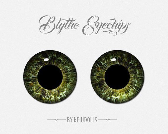 an eye with green eyes and the words, effine screamy by jedulls