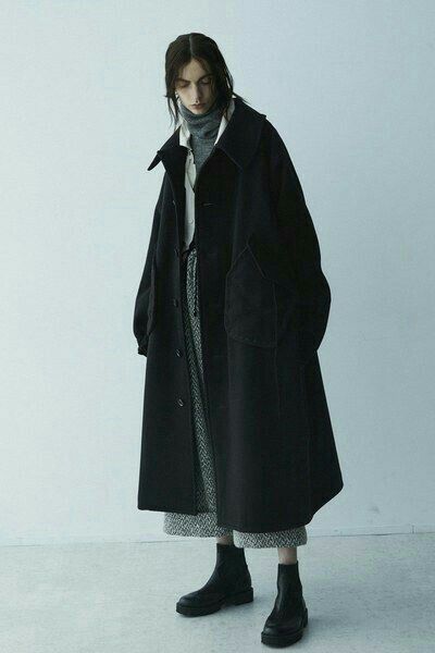 Neue Outfits, Androgynous Fashion, Mode Inspo, 가을 패션, Yohji Yamamoto, Inspiration Mode, Mode Inspiration, Style Board, Black Coat