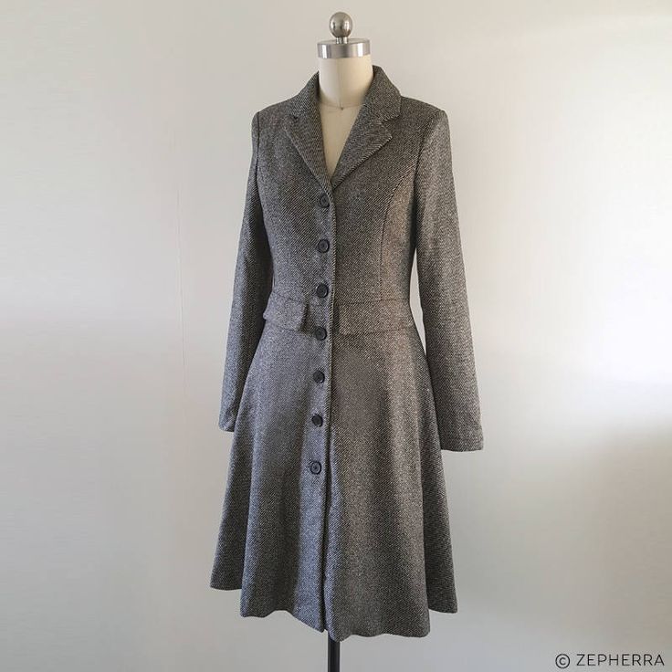 "DESCRIPTION Inspired by Kate Middleton's twill coat dress. Made in soft, twill herringbone wool, this coat dress is versatile as a dress and a coat. This fit and flare design features a tailored lapel, princess seam with a full skirt. Dress will be made to the details. *Can be made into white/ivory for winter wedding coat. Handmade on order request. We only use high quality fabrics and notions to ensure that you will get a dress that fits comfortably and last a long time. Custom to your size an Funny Face Wedding Dress, Winter Wedding Coat, Red Winter Coat, Bow Coat, Princesse Kate Middleton, Twill Coat, Wedding Coat, Silhouette Dress, Lara Jean