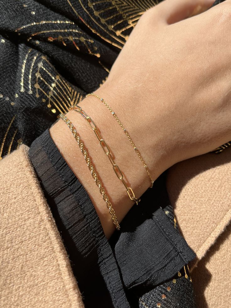 https://ktcollection.com/product/thick-paperclip-bracelet/ Paper Clip Bracelet Stack, Paperclip Bracelet Stack, Perminant Jewelry Bracelet, Permanent Bracelet Stack, Paper Clip Bracelet, Office Jewelry, Gold Bracelets Stacked, Paperclip Bracelet, Solid Gold Bracelet