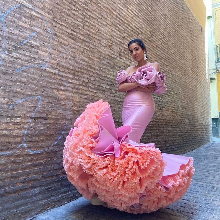 Pink Reception Dress, Prom Dress Elegant, Gown Pictures, Pleated Tulle, Prom Dresses Elegant, Off Shoulder Gown, Looks Party, فستان سهرة, Dresses Floral