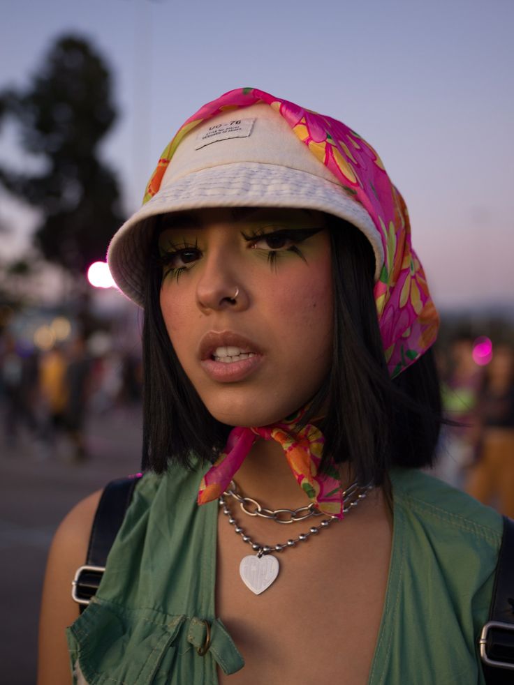 The Best Street Style at Camp Flog Gnaw Carnival 2019 | Vogue Festival Hat Outfit, Camp Flognaw Outfits, Camp Flog Gnaw Outfits 2023, Festival Street Style, Cool Festival Outfits Street Styles, Camp Flog Gnaw Outfits Women, Camp Fashion Aesthetic, Flog Gnaw Outfits, Camp Style Fashion