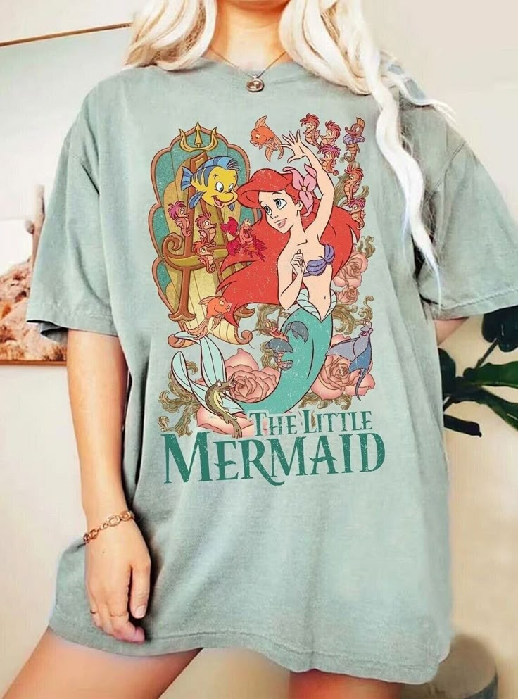 Vintage Little Mermaid Shirts Disney Princess Modern Clothes, Ariel Disney Shirt, Aesthetic Disney Shirts, Retro Disney Shirt, Disney Princess Clothes, Disney Bound Outfits Princess, Graphic T-shirts, Vintage Disney Shirts, Cute Disney Outfits For Women