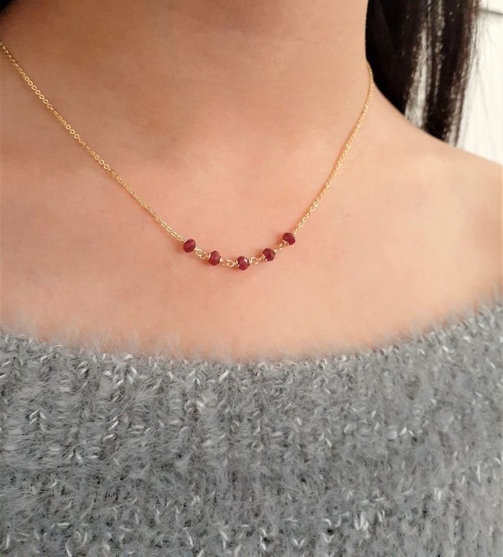 Ruby Beaded Necklace Ruby Jewelry Necklaces Gold, Ruby Necklace Simple, Delicate Choker Necklace, Ruby Necklace Designs, Ruby Jewelry Necklaces, Simple Necklace Designs, Jewelry Necklace Simple, Delicate Choker, Minimalist Necklace Gold