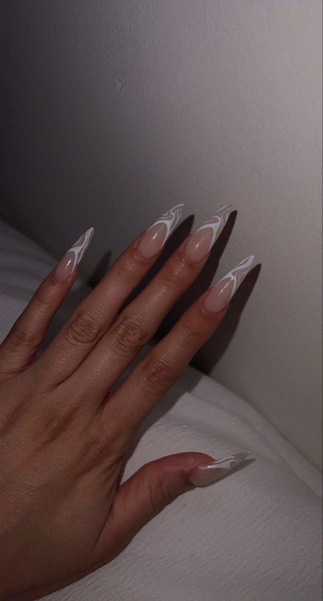 Simple Long Almond Nail Designs, Round Stilleto Nails Short, French Nails Sharp Almond, Almond Baddie Nails Acrylic, Long Acrylic Nails Almond Stilettos, Medium Length Stilleto Acrylic Nails, Almondetto Acrylic Nails, Long Almond French Tip Nails With Design, Pointy French Nails