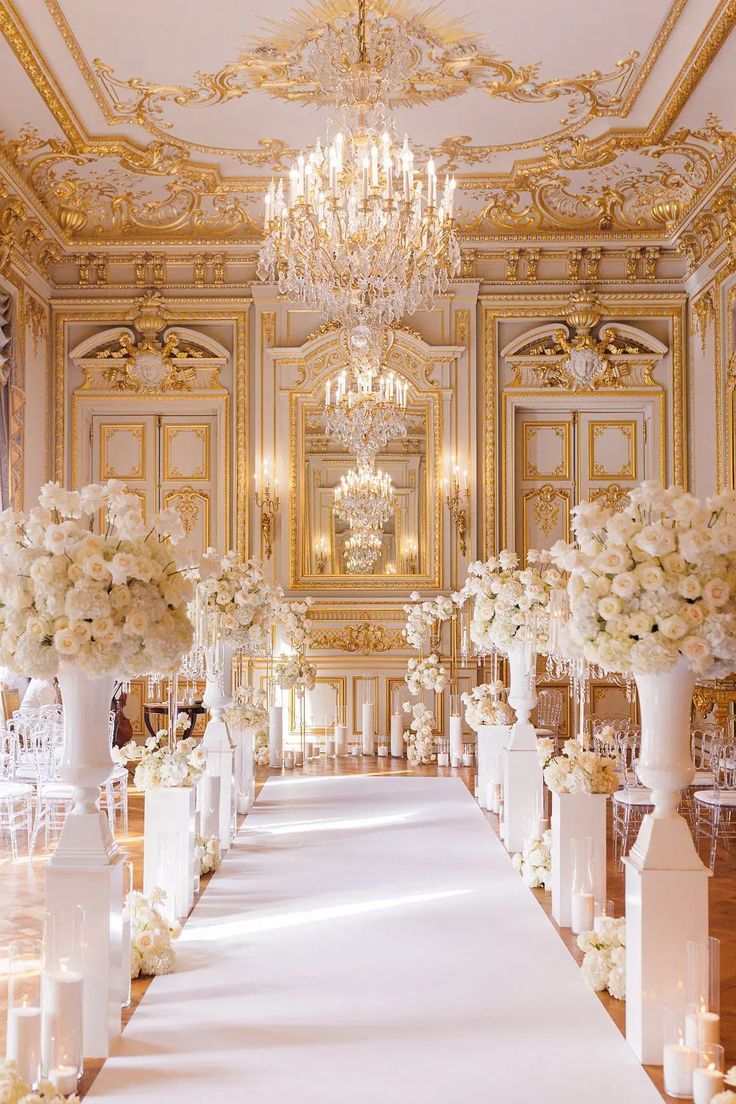 Luxury Event White And Gold Wedding Themes, Gold Wedding Ceremony, Wedding Aisles, Wedding Aisle Decor, Ziad Nakad, Parisian Wedding, Couture 2015, Wedding Venues Indoor, Gold Wedding Theme