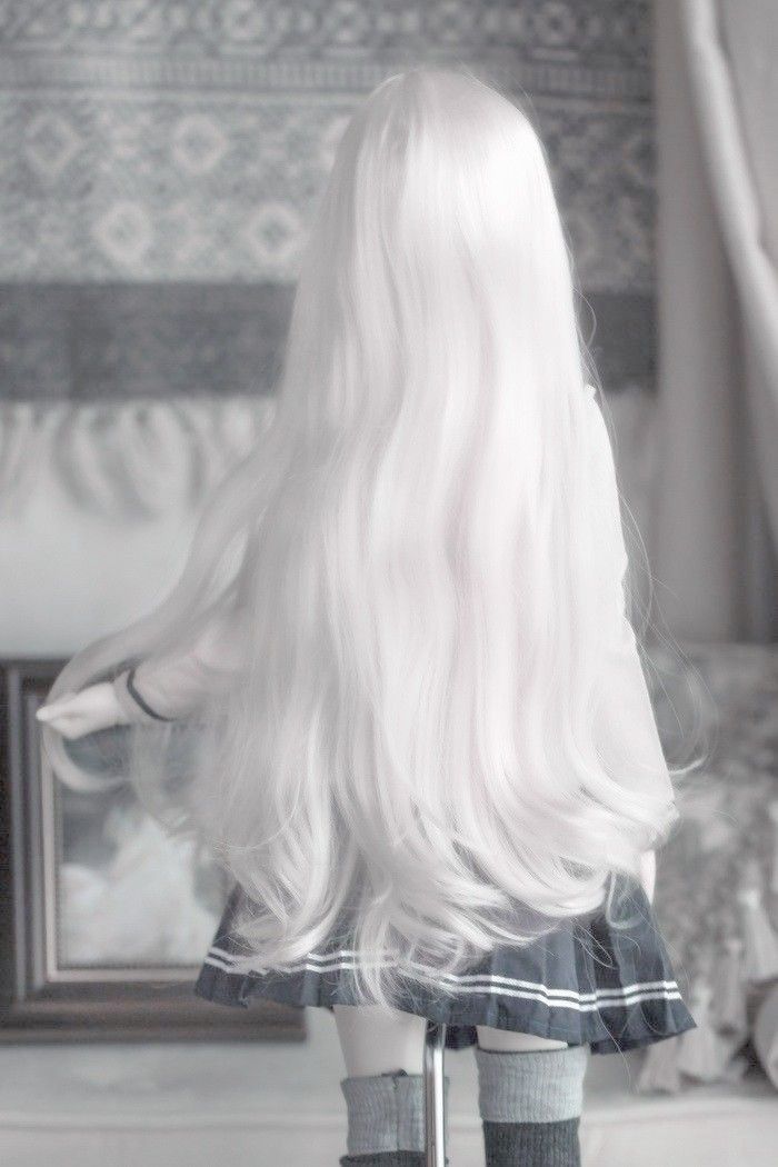 Era Victoria, Long White Hair, Long Hair Wigs, Hair Inspo Color, Dream Hair, White Hair, Hair Designs, Pretty Hairstyles, Hair Looks