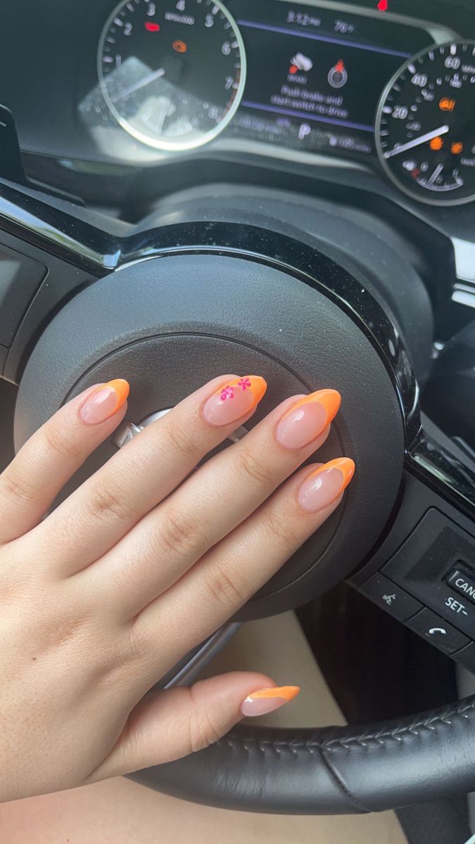 Orange French Light Orange French Tip Nails, Sunset French Tip Nails, Coral French Tip Nails, Cute Orange Nails, Light Orange Nails, Aruba Nails, Orange Almond Nails, French Tip Summer Nails, Orange French Tips