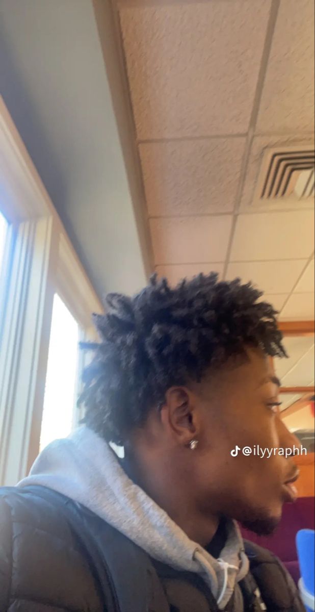 Freeform Hair Men, Short Freeform Locs, Free Forms Hair, Freeform Hair, Small Locs Men, Freeform Locs Men Fade, Free Forms Hair Boys, Short Freeform Locs Men, Freeform Afro