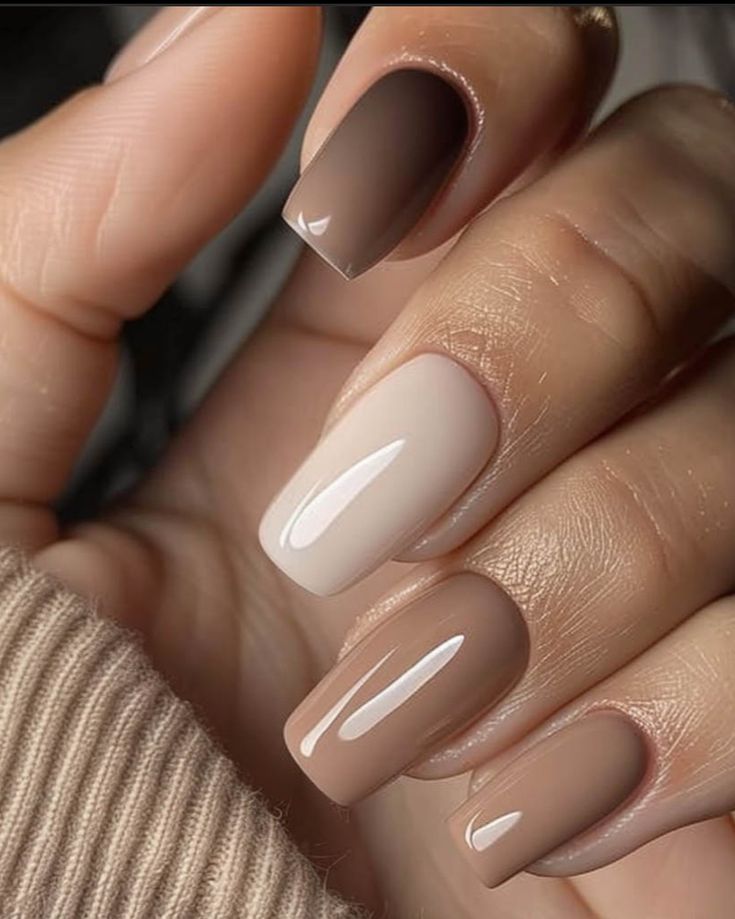 November Nails Colors, Ongles Beiges, November Nail Designs, Simple Fall Nails, November Nails, Fall Nail Trends, Fall Gel Nails, Accent Nail, Beige Nails