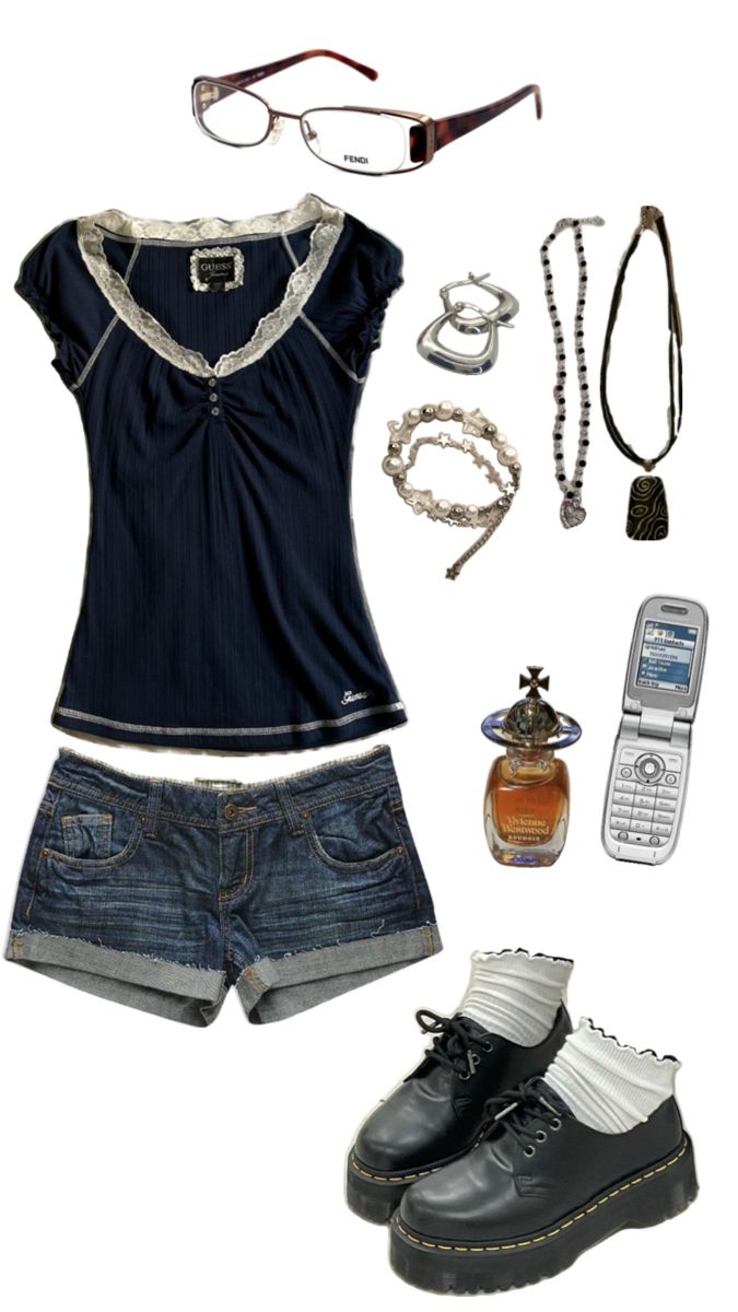 Mazzy Star Outfit Aesthetic, Summer Downtown Outfits, Downtown Summer Outfits, Downtown Outfits, 2000s Outfits, Lazy Day Outfits, Downtown Girl, Swaggy Outfits, Really Cute Outfits