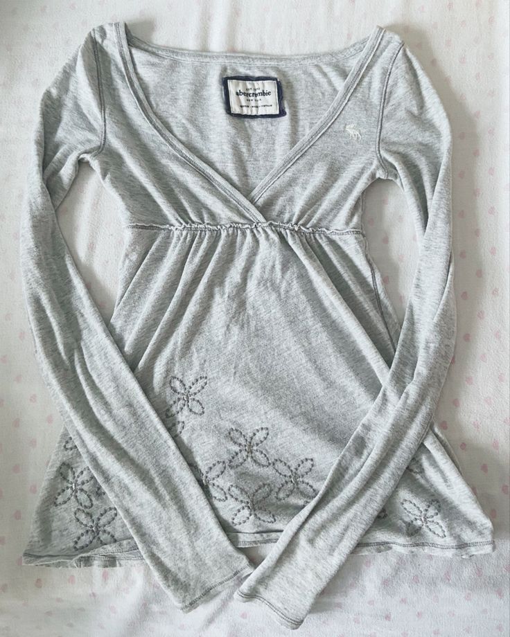 Grey Coquette, 2000s Babydoll Top, 2000s Abercrombie, 2000s Coquette, Abercrombie And Fitch 2000s, Grey Zip Up Hoodie Outfit, Abercrombie And Fitch, Babydoll Tops, Babydoll Top Outfit