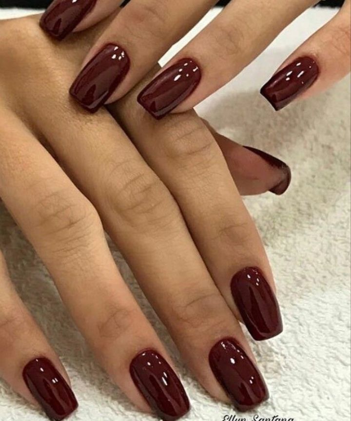 Natural Classy Nails, Machiaj Smokey Eyes, Paznokcie Hello Kitty, Makeup Help, Casual Nails, Soft Nails, Red Nail, Nature Tattoos, Minimalist Nails