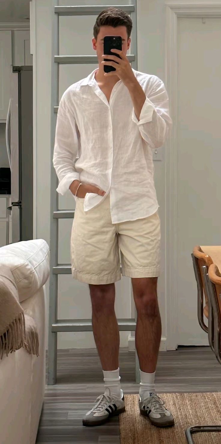 @brockdehaven Vacation Men’s Fashion, White Shorts Outfit Men, Italian Outfit Men, Men’s Summer Casual Outfits, White Shorts Men, Italian Summer Outfits Men, Old Money Summer, Old Money Outfit, Money Outfit