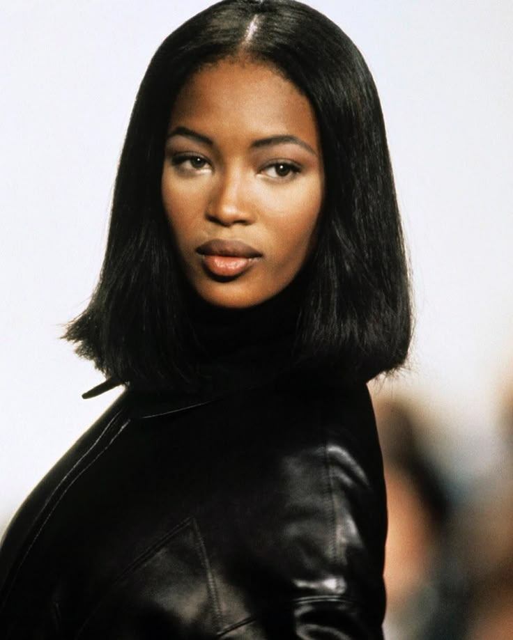 Naomi Campbell. Black Girl Magic. Naomi Campbell 90s, Black Supermodels, 90s Makeup Look, Models 90s, 90s Model, 90s Supermodels, 90s Models, Model Aesthetic, Top Models