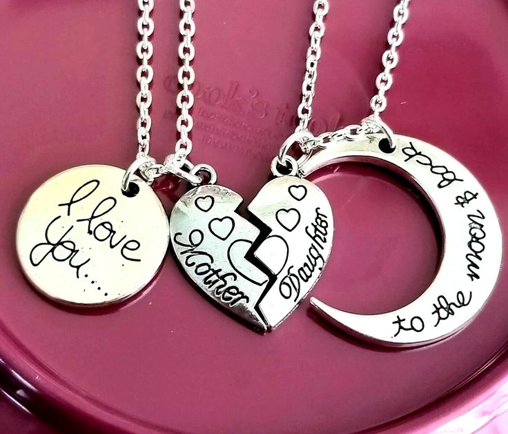 Mom And Daughter Necklaces, Mother And Daughter Jewelry, Mom Daughter Necklace, Half Heart, Heart Charm Necklace, Friends Group, Daughter Jewelry, Mom And Daughter, Daughter Necklace